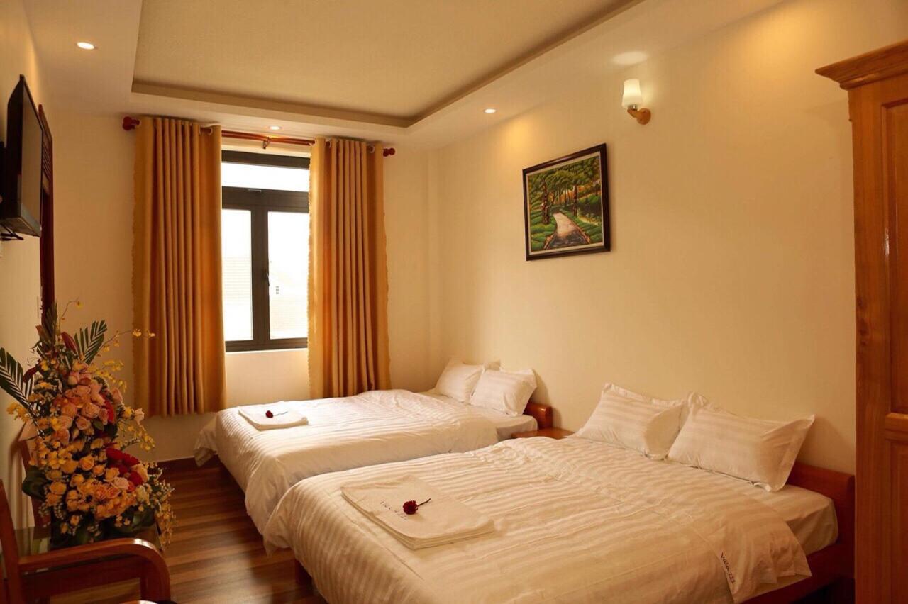 Hotel 111 Dalat Bagian luar foto